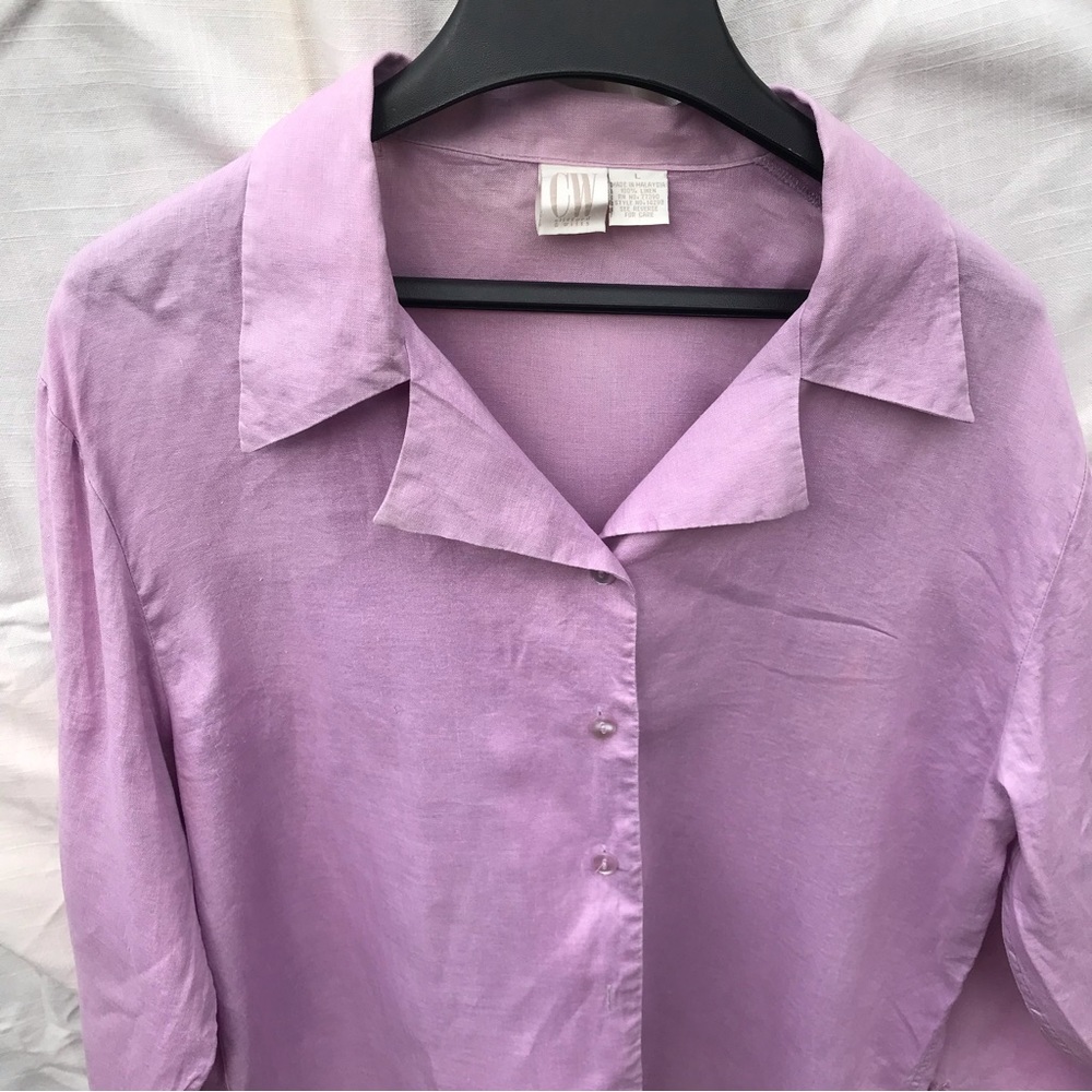 CW- women’s linen blouse in light lilac size L